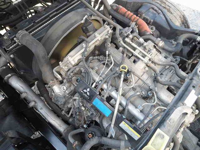 三菱ふそうキャンターアルミウイング小型（2t・3t）[写真29]