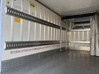 日野デュトロ冷凍車（冷蔵車）小型（2t・3t）[写真12]