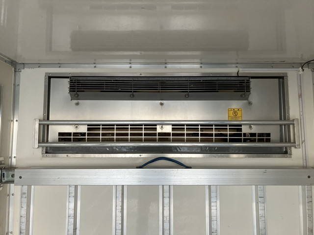 日野デュトロ冷凍車（冷蔵車）小型（2t・3t）[写真16]