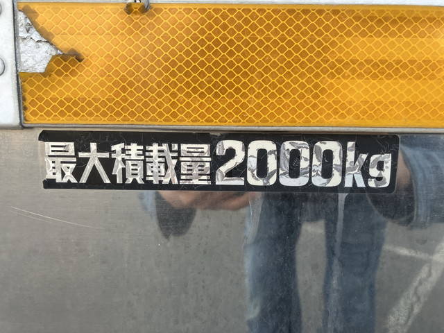 日野デュトロ冷凍車（冷蔵車）小型（2t・3t）[写真19]