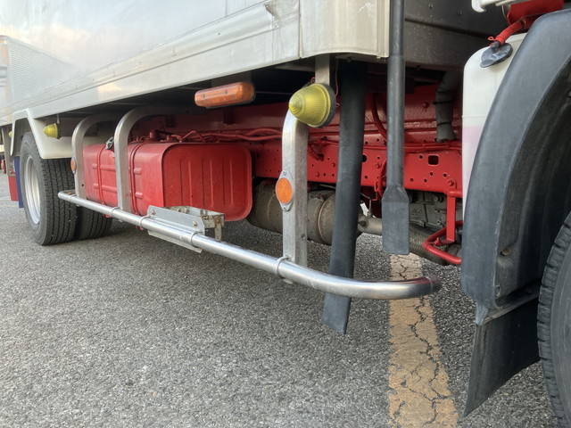 日野デュトロ冷凍車（冷蔵車）小型（2t・3t）[写真21]