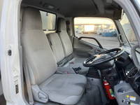 日野デュトロ冷凍車（冷蔵車）小型（2t・3t）[写真31]