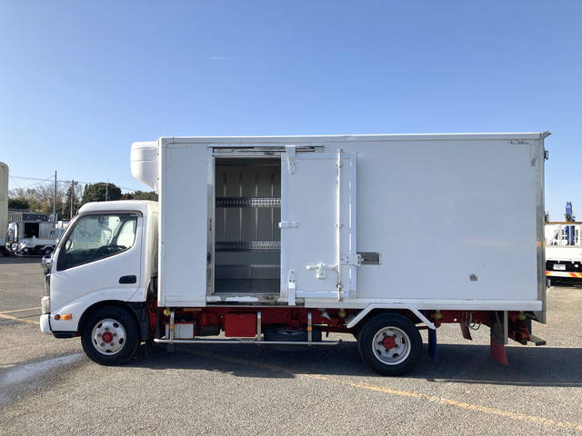 日野デュトロ冷凍車（冷蔵車）小型（2t・3t）[写真06]