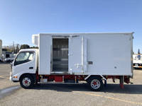 日野デュトロ冷凍車（冷蔵車）小型（2t・3t）[写真06]