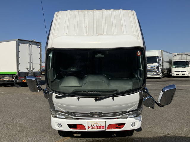 日野デュトロ冷凍車（冷蔵車）小型（2t・3t）[写真09]