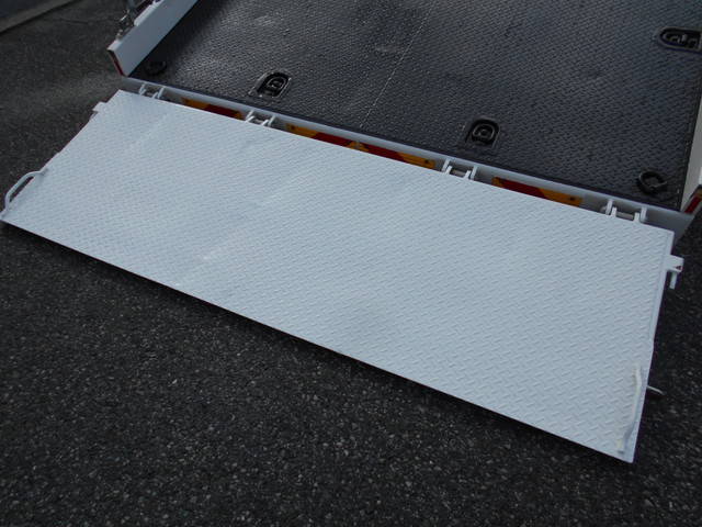 トヨタダイナセーフティローダー小型（2t・3t）[写真10]