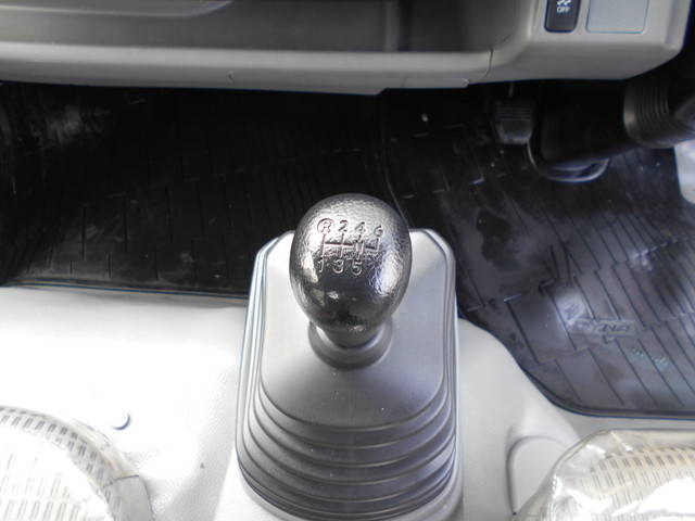 トヨタダイナセーフティローダー小型（2t・3t）[写真29]