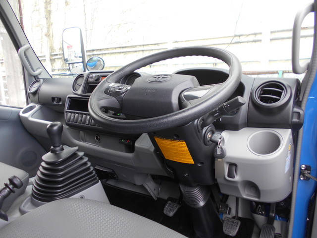 トヨタその他の車種平ボディ小型（2t・3t）[写真22]