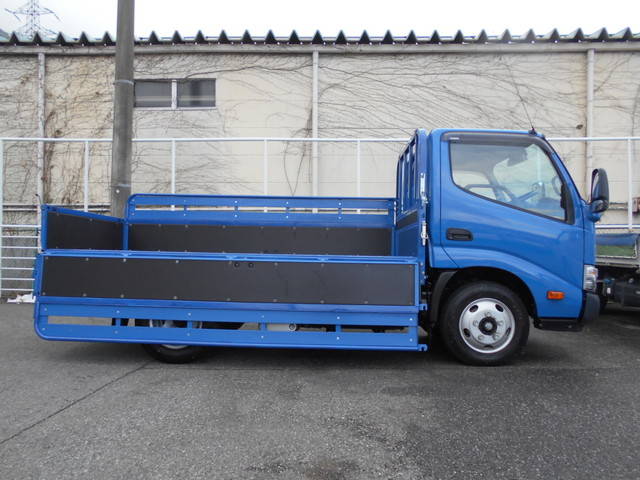 トヨタその他の車種平ボディ小型（2t・3t）[写真07]