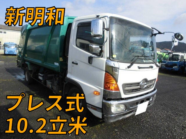 日野レンジャーパッカー車（塵芥車）中型（4t）SKG-FC9JGAA [写真01]