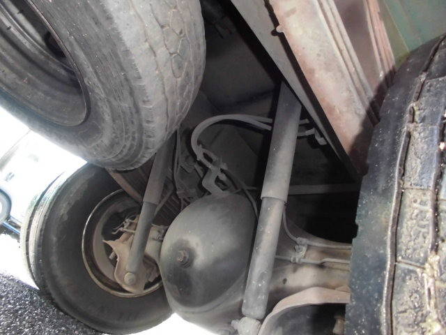 日野レンジャーパッカー車（塵芥車）中型（4t）[写真12]