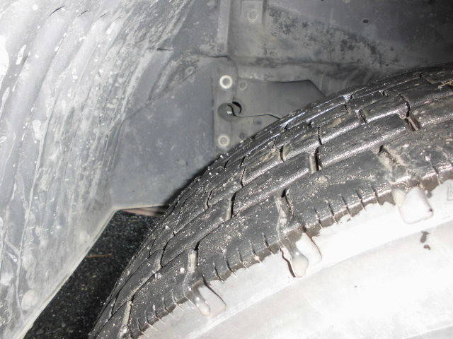 日野レンジャーパッカー車（塵芥車）中型（4t）[写真16]