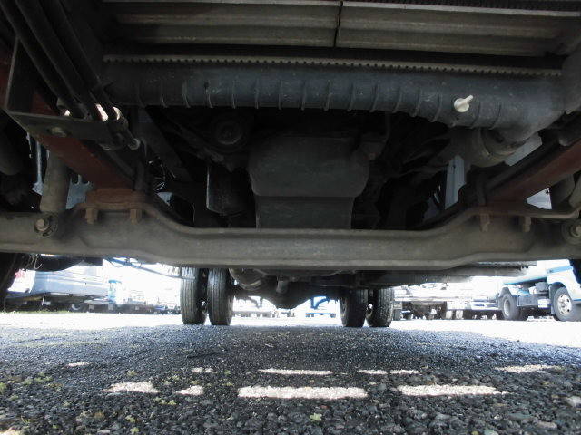 日野レンジャーパッカー車（塵芥車）中型（4t）[写真17]