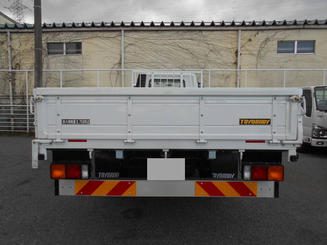三菱ふそうファイター平ボディ中型（4t）[写真10]