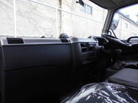 三菱ふそうファイター平ボディ中型（4t）[写真26]