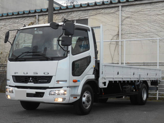 三菱ふそうファイター平ボディ中型（4t）[写真03]