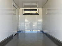 いすゞエルフ冷凍車（冷蔵車）小型（2t・3t）[写真12]