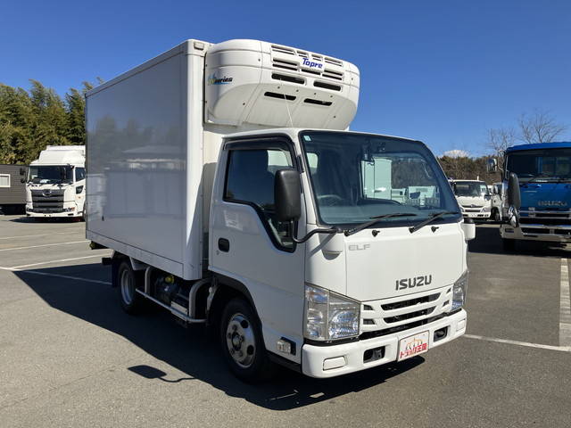 いすゞエルフ冷凍車（冷蔵車）小型（2t・3t）[写真03]