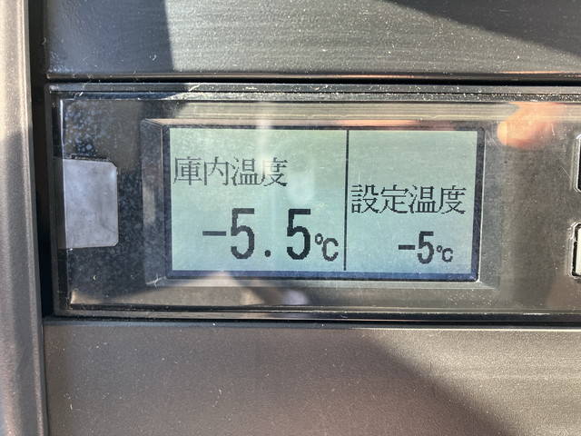 いすゞエルフ冷凍車（冷蔵車）小型（2t・3t）[写真33]