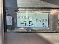 いすゞエルフ冷凍車（冷蔵車）小型（2t・3t）[写真33]