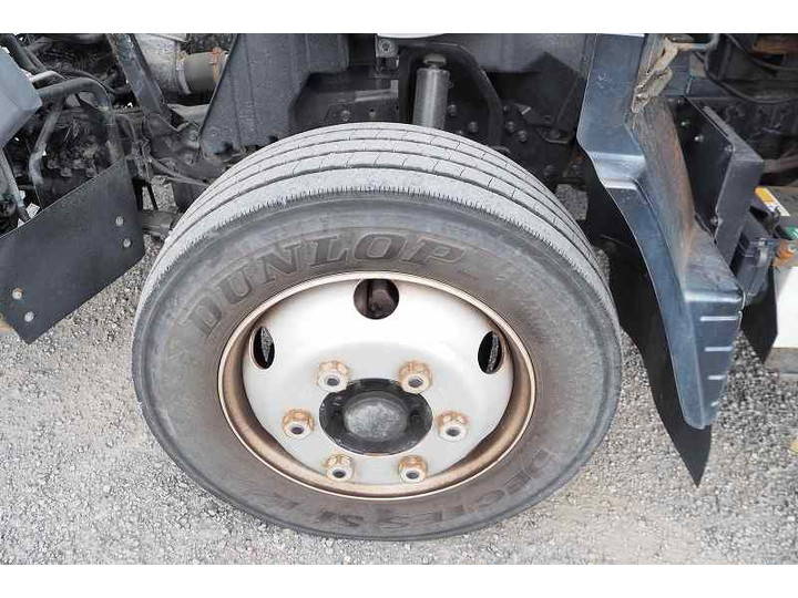 三菱ふそうキャンターアルミブロック小型（2t・3t）[写真25]