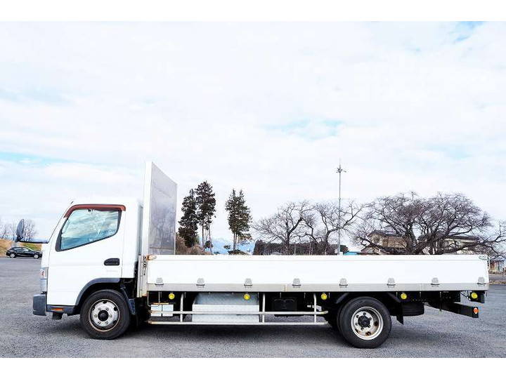 三菱ふそうキャンターアルミブロック小型（2t・3t）[写真05]