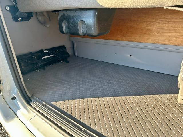 トヨタコースターマイクロバス[写真20]