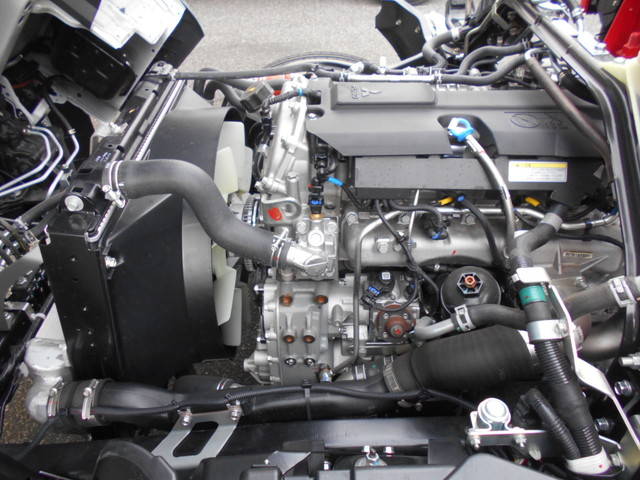 三菱ふそうキャンタークレーン5段小型（2t・3t）[写真18]