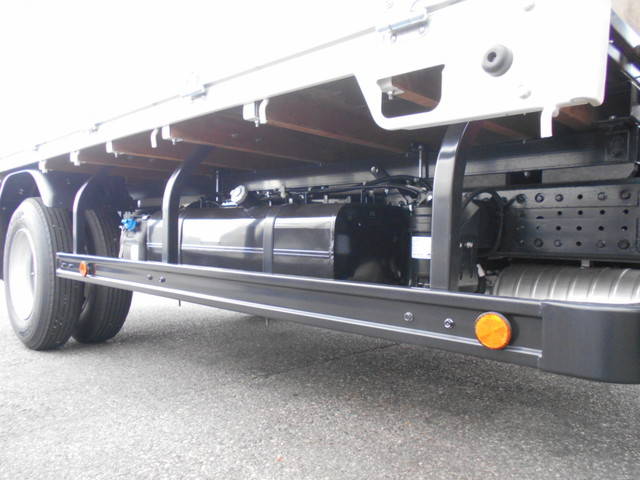 三菱ふそうキャンタークレーン5段小型（2t・3t）[写真21]