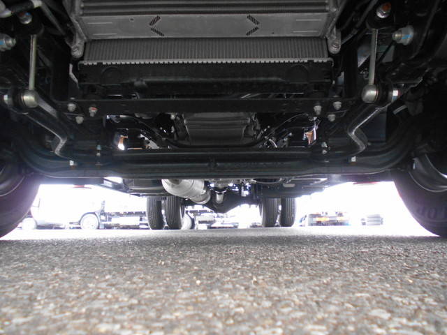 三菱ふそうキャンタークレーン5段小型（2t・3t）[写真22]