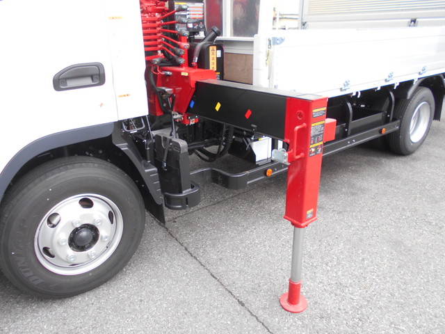 三菱ふそうキャンタークレーン5段小型（2t・3t）[写真08]