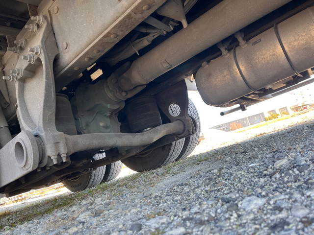 日野プロフィアアルミウイング大型（10t）[写真22]