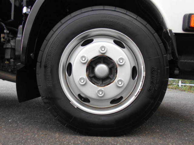 日野デュトロ高所作業車小型（2t・3t）[写真25]