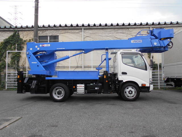 日野デュトロ高所作業車小型（2t・3t）[写真06]