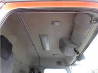 UDトラックスクオンアルミウイング大型（10t）[写真14]