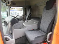 UDトラックスクオンアルミウイング大型（10t）[写真15]