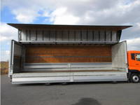 UDトラックスクオンアルミウイング大型（10t）[写真19]