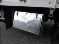 UDトラックスクオンアルミウイング大型（10t）[写真30]