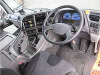 UDトラックスクオンアルミウイング大型（10t）[写真09]