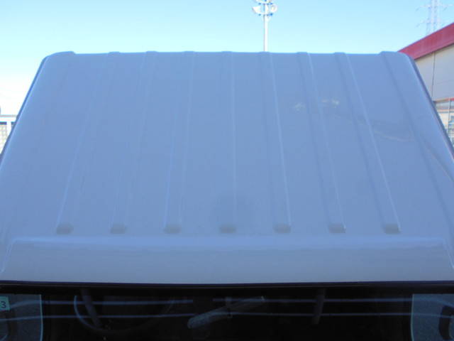 いすゞエルフ平ボディ小型（2t・3t）[写真11]