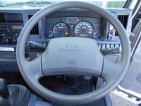 いすゞエルフ平ボディ小型（2t・3t）[写真23]