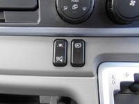 三菱ふそうキャンター平ボディ小型（2t・3t）[写真29]