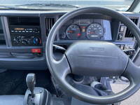 いすゞエルフアルミバン小型（2t・3t）[写真14]