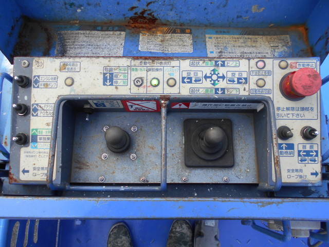 日野デュトロ高所作業車小型（2t・3t）[写真13]