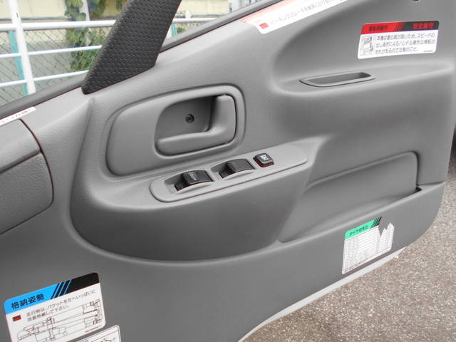 日野デュトロ高所作業車小型（2t・3t）[写真35]