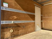 いすゞエルフパネルバン小型（2t・3t）[写真14]