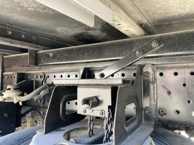 いすゞエルフパネルバン小型（2t・3t）[写真22]