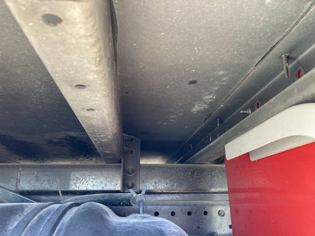 いすゞエルフパネルバン小型（2t・3t）[写真23]