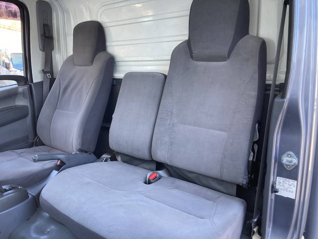 いすゞエルフパネルバン小型（2t・3t）[写真29]