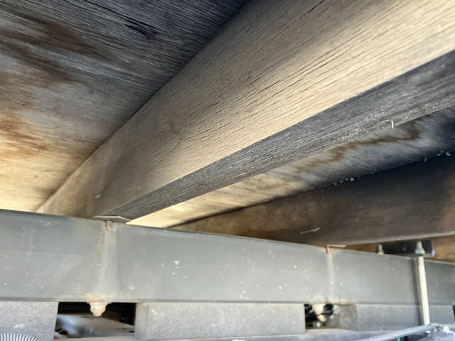 三菱ふそうキャンター平ボディ小型（2t・3t）[写真24]